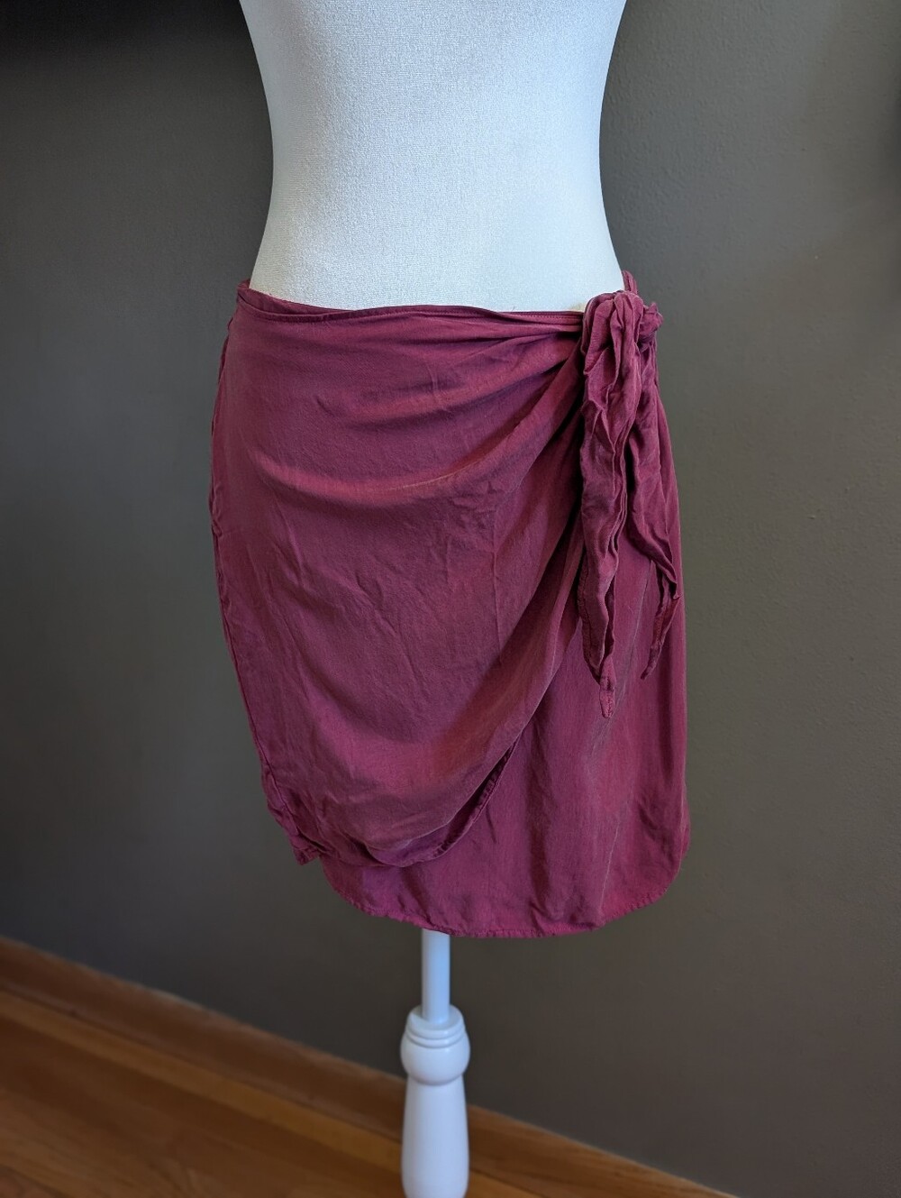 Abercrombie & Fitch Burgundy Cupro Faux Wrap Mini Skirt Whimsigoth Size M